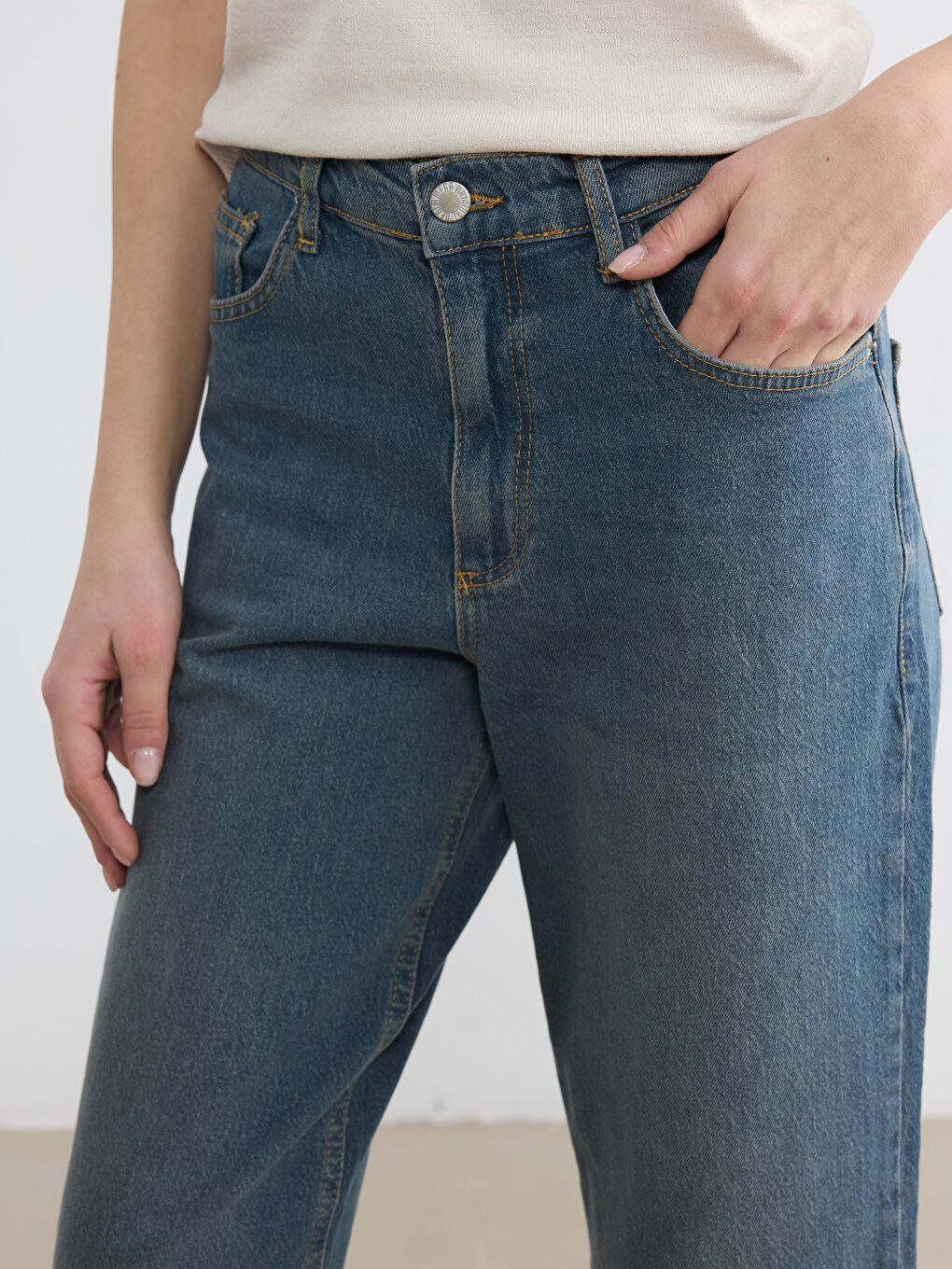 İndigo Boyfriend Fit Kadın Jean Pantolon-2