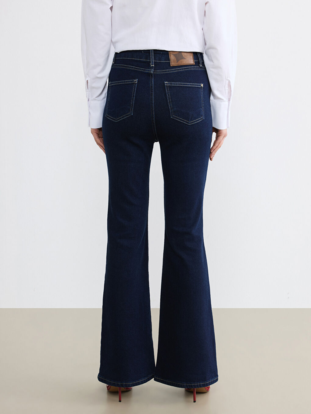 Lacivert Yüksek Bel Flare Kadın Jean Pantolon-4