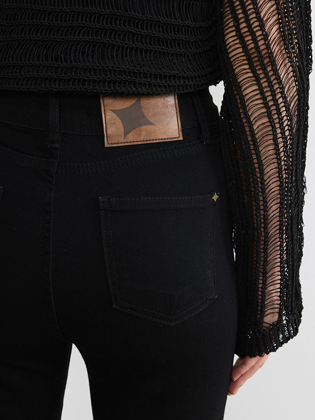 Siyah Yüksek Bel Flare Kadın Jean Pantolon-2