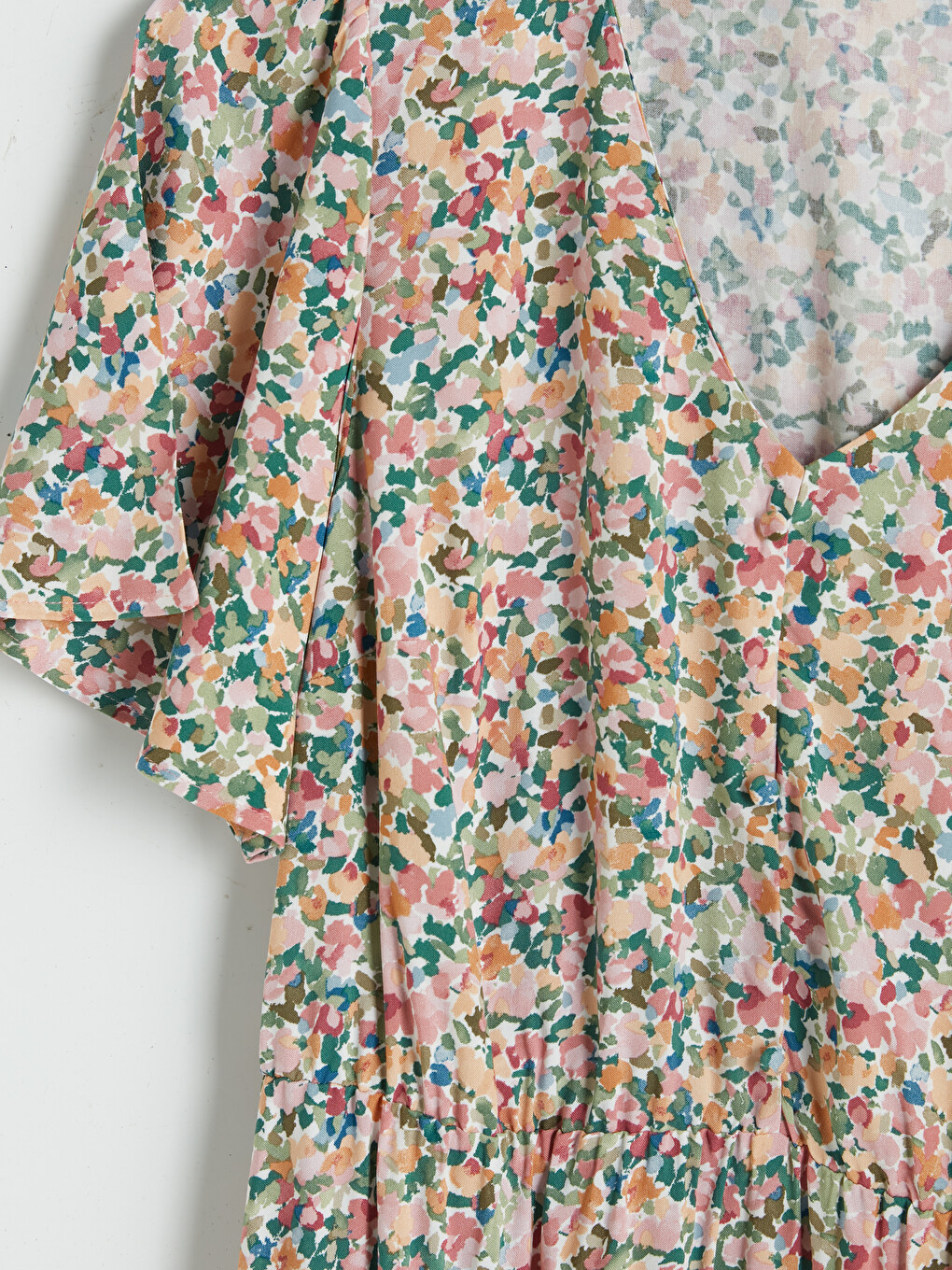V Neck Floral A Form Dress-5