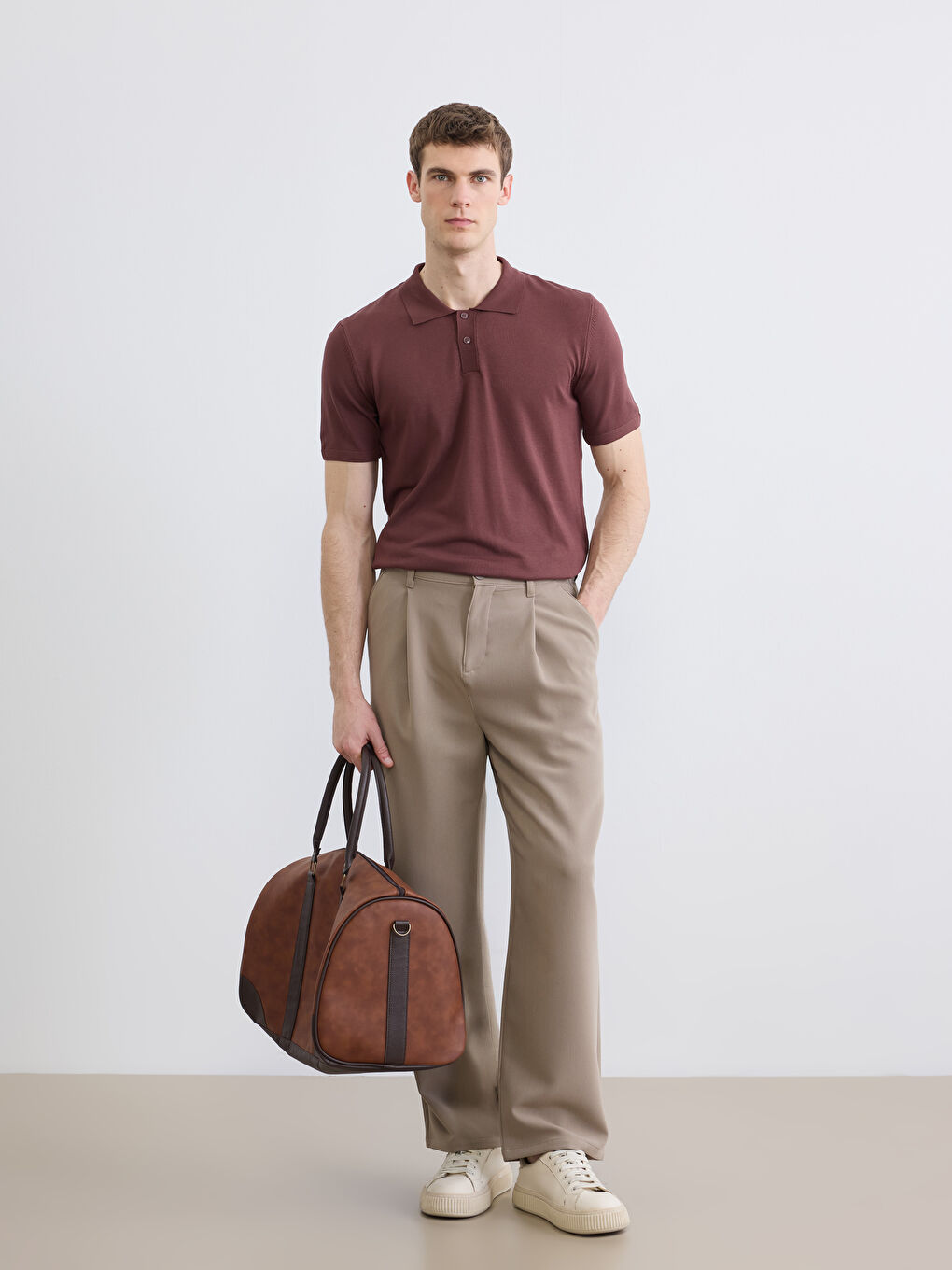 Bej Rahat Kalıp Erkek Pileli Pantolon	-1