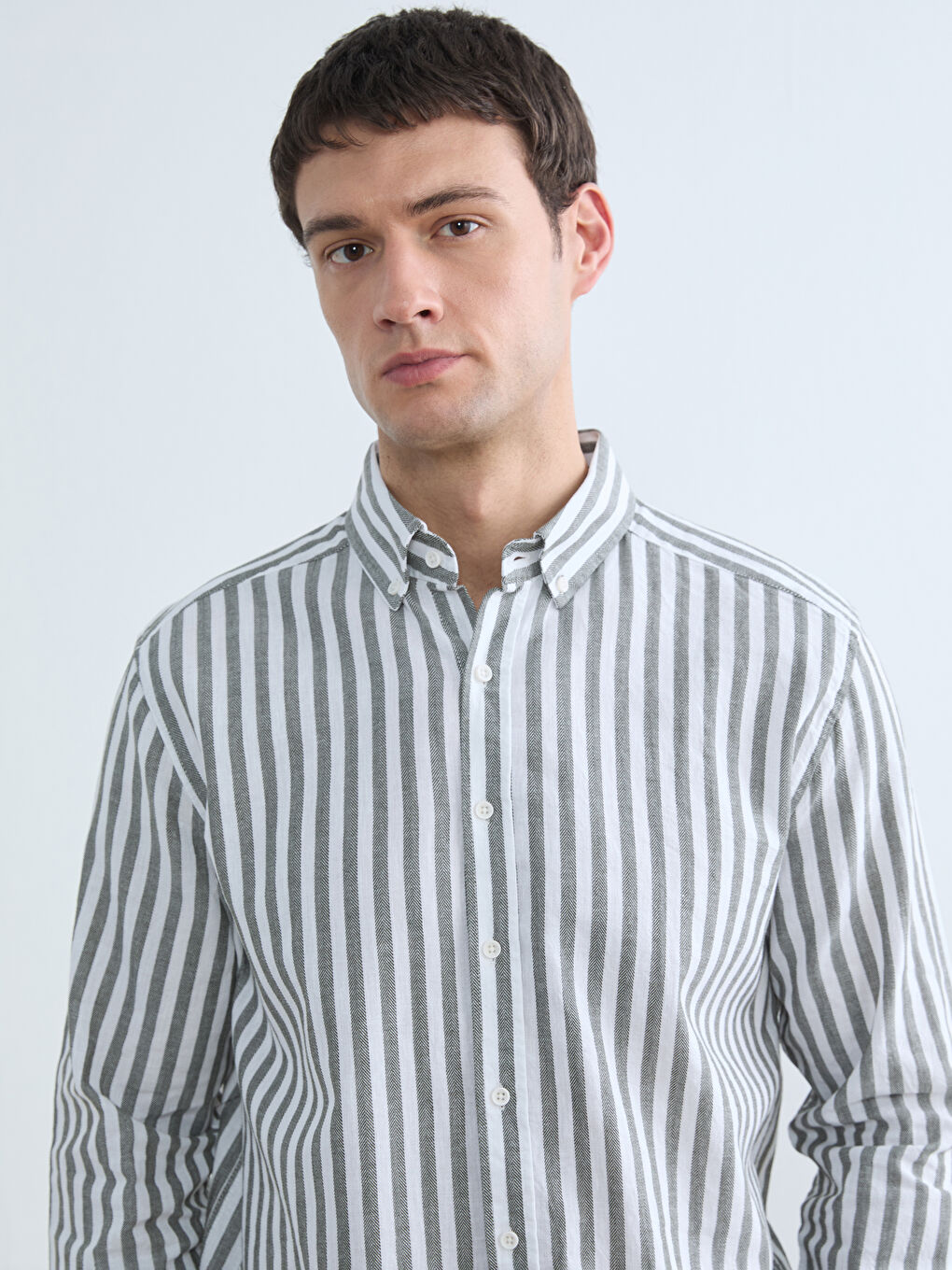 Haki Regular Fit Çizgili Erkek Gömlek