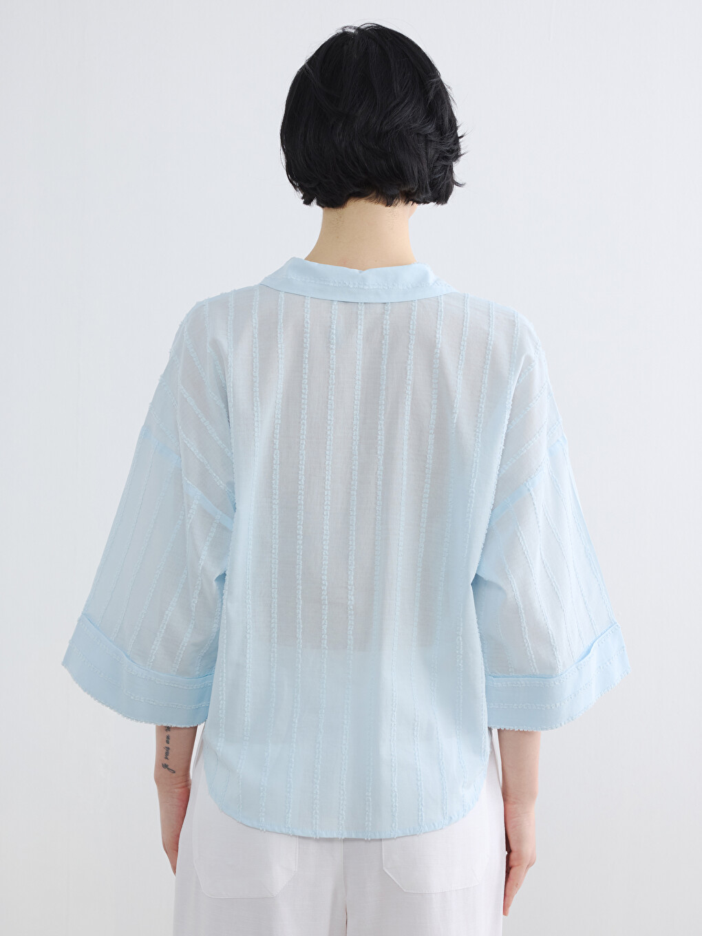 Nakış Detaylı Oversize Kadın Gömlek-3