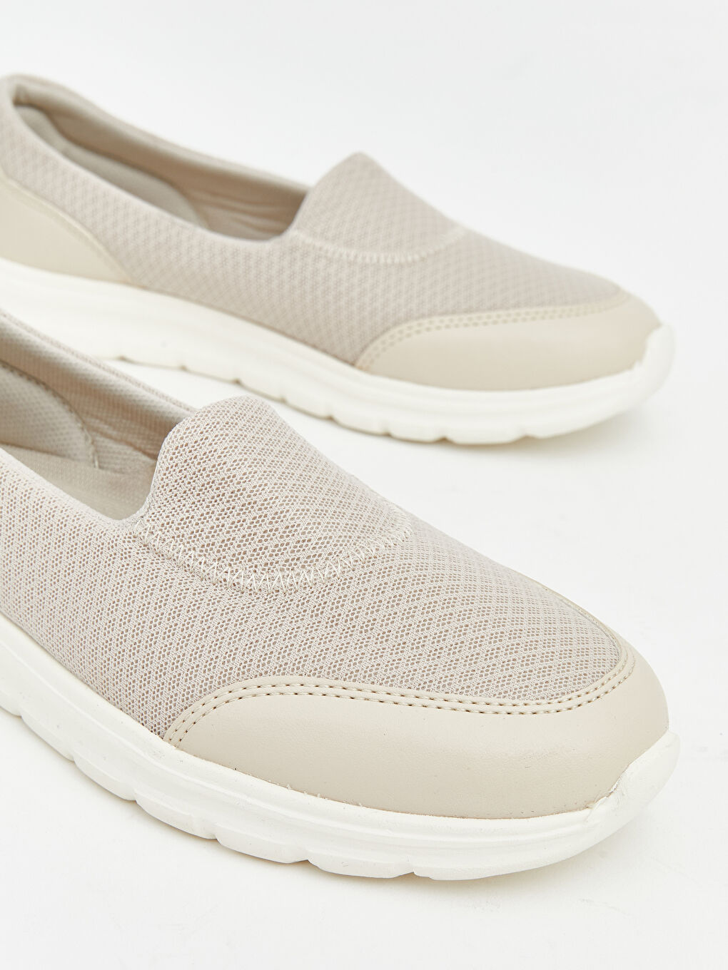 Bej File Detaylı Kadın Spor Ayakkabı-2