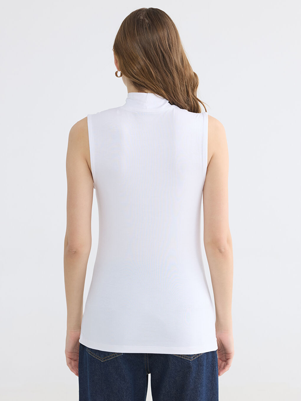 فيست نسائي بياقة عالية-3