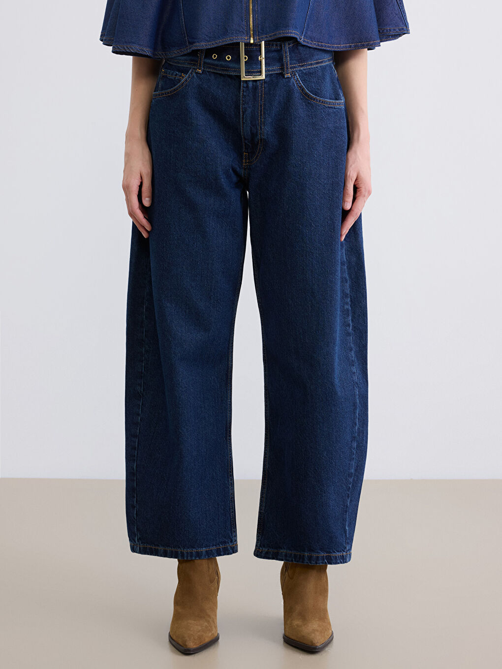 İndigo Beli Kemerli Baggy Fit Kadın Jean Pantolon-1