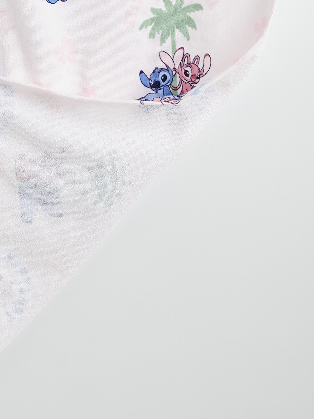 Karışık Stitch Baskılı Plaj Havlusu 70x150 cm-2