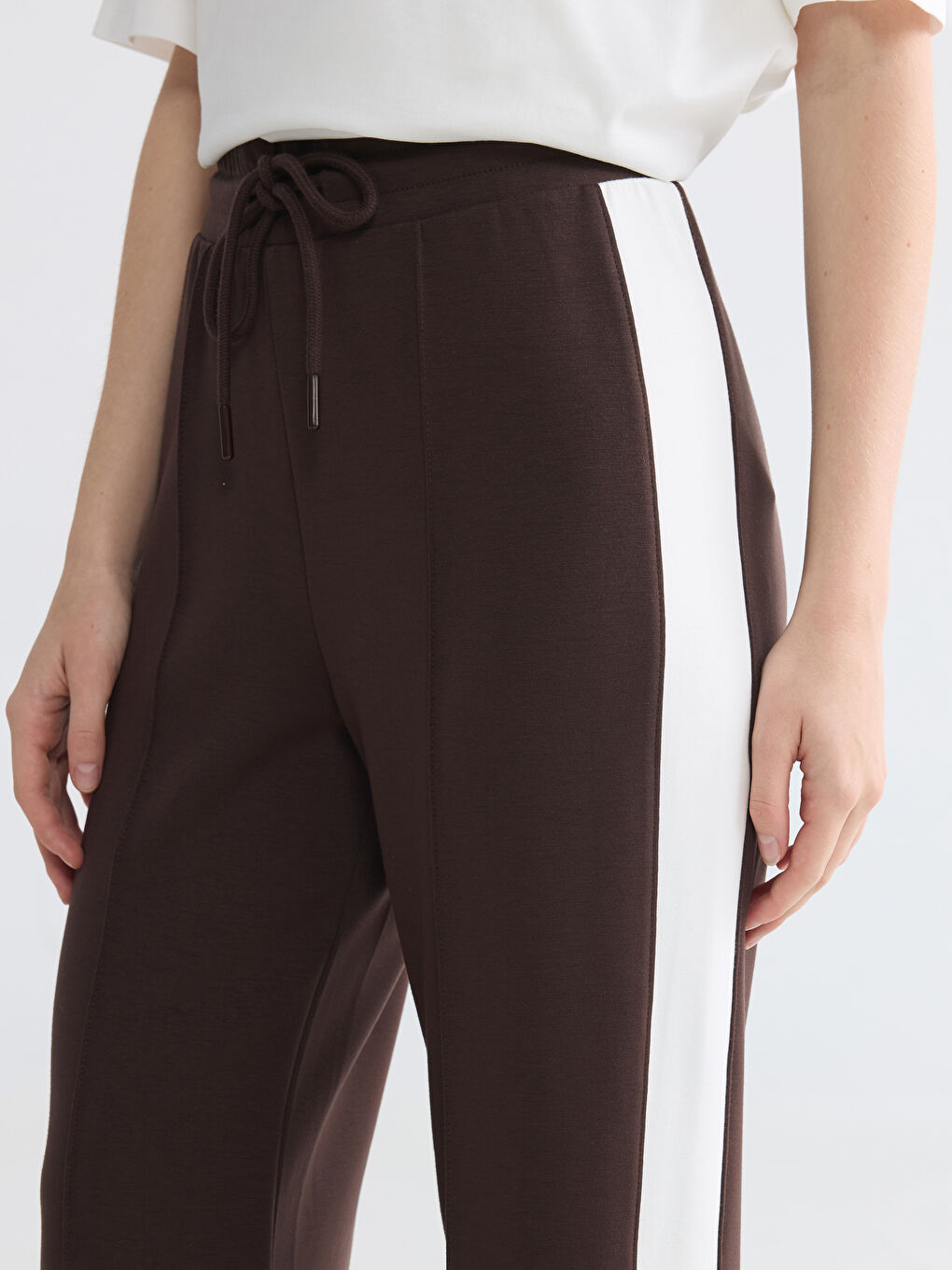 Woman BROWN Sweatpants-2