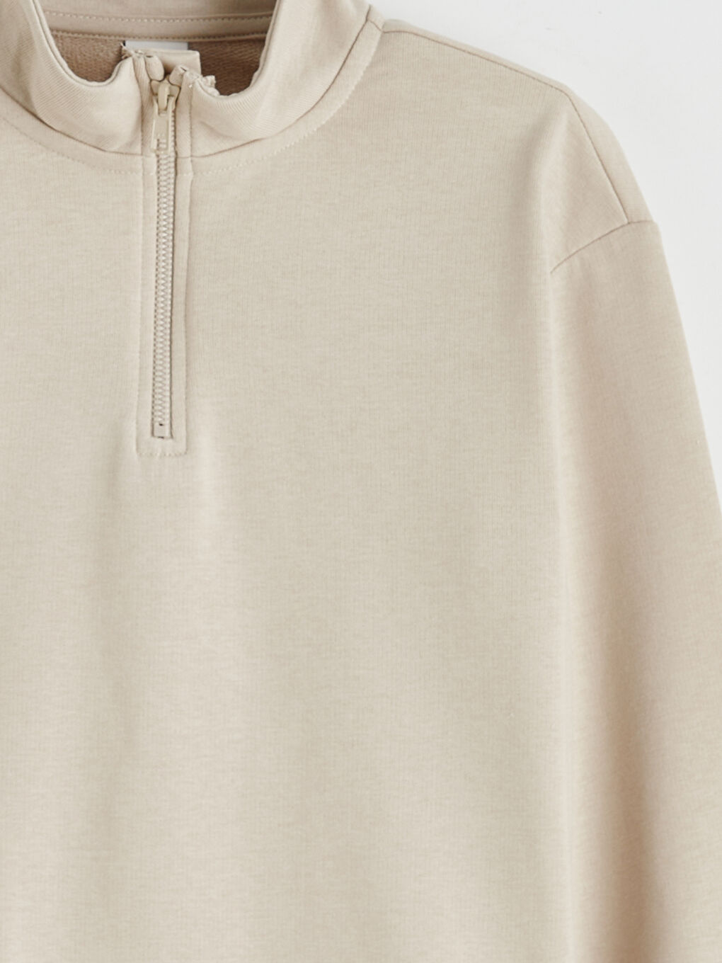 Bej Dik Yaka Yarım Fermuarlı Erkek Çocuk Sweatshirt-2