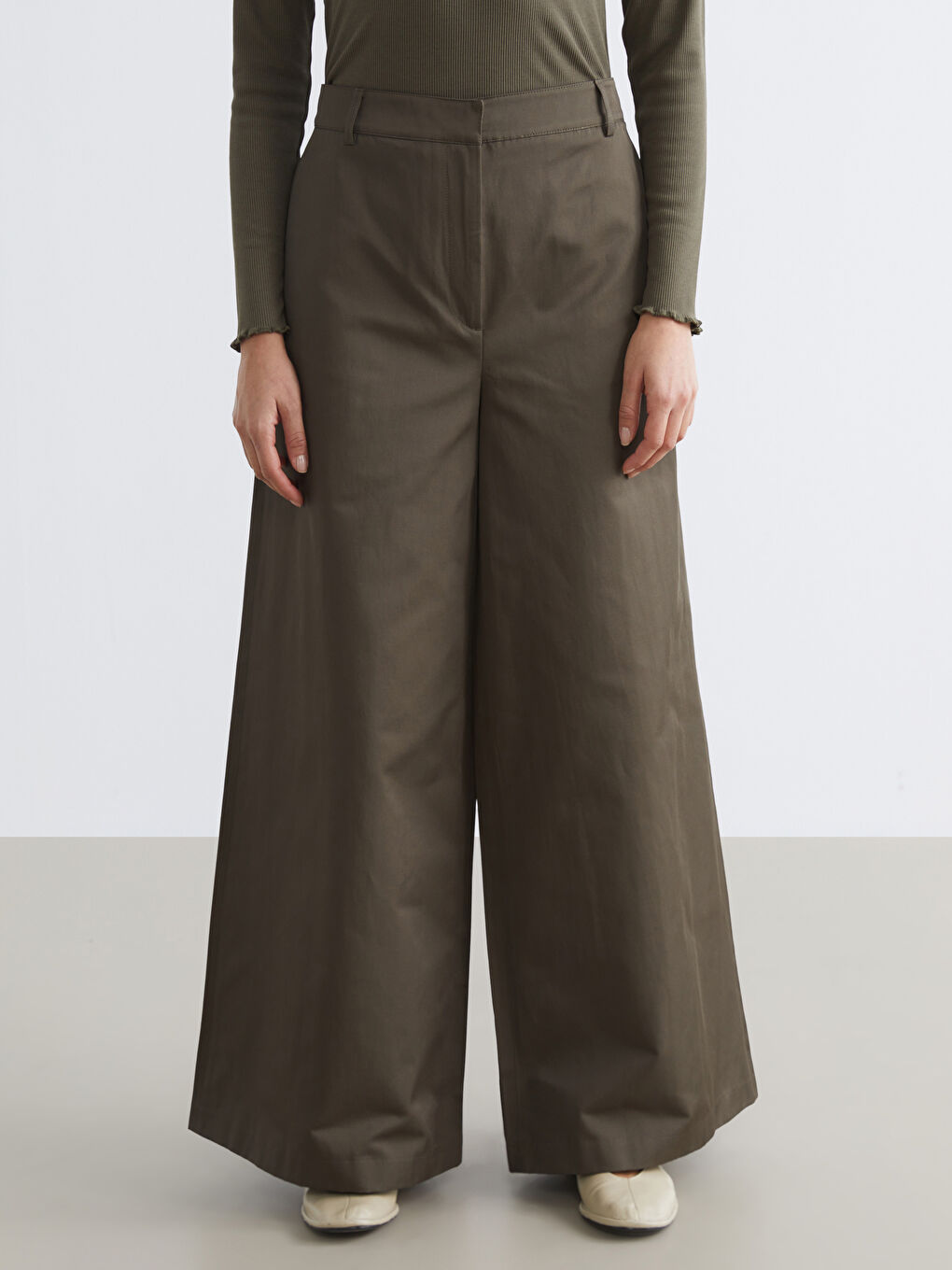 Haki Loose Fit Geniş Paça Kadın Pantolon-1