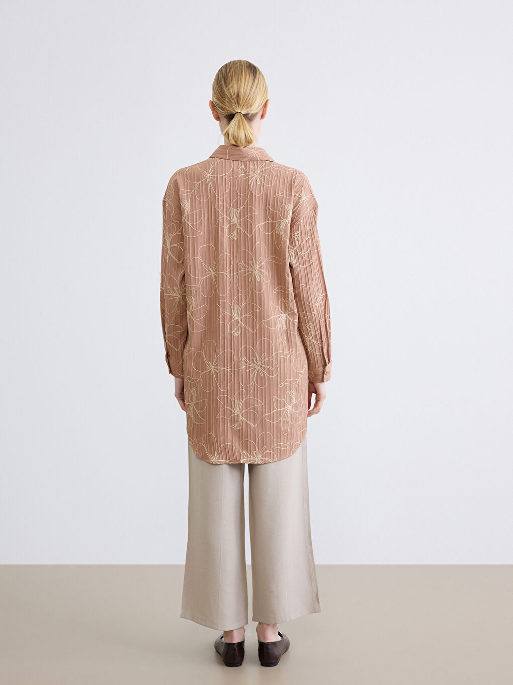 Kahverengi Nakışlı Kadın Gömlek Tunik-3