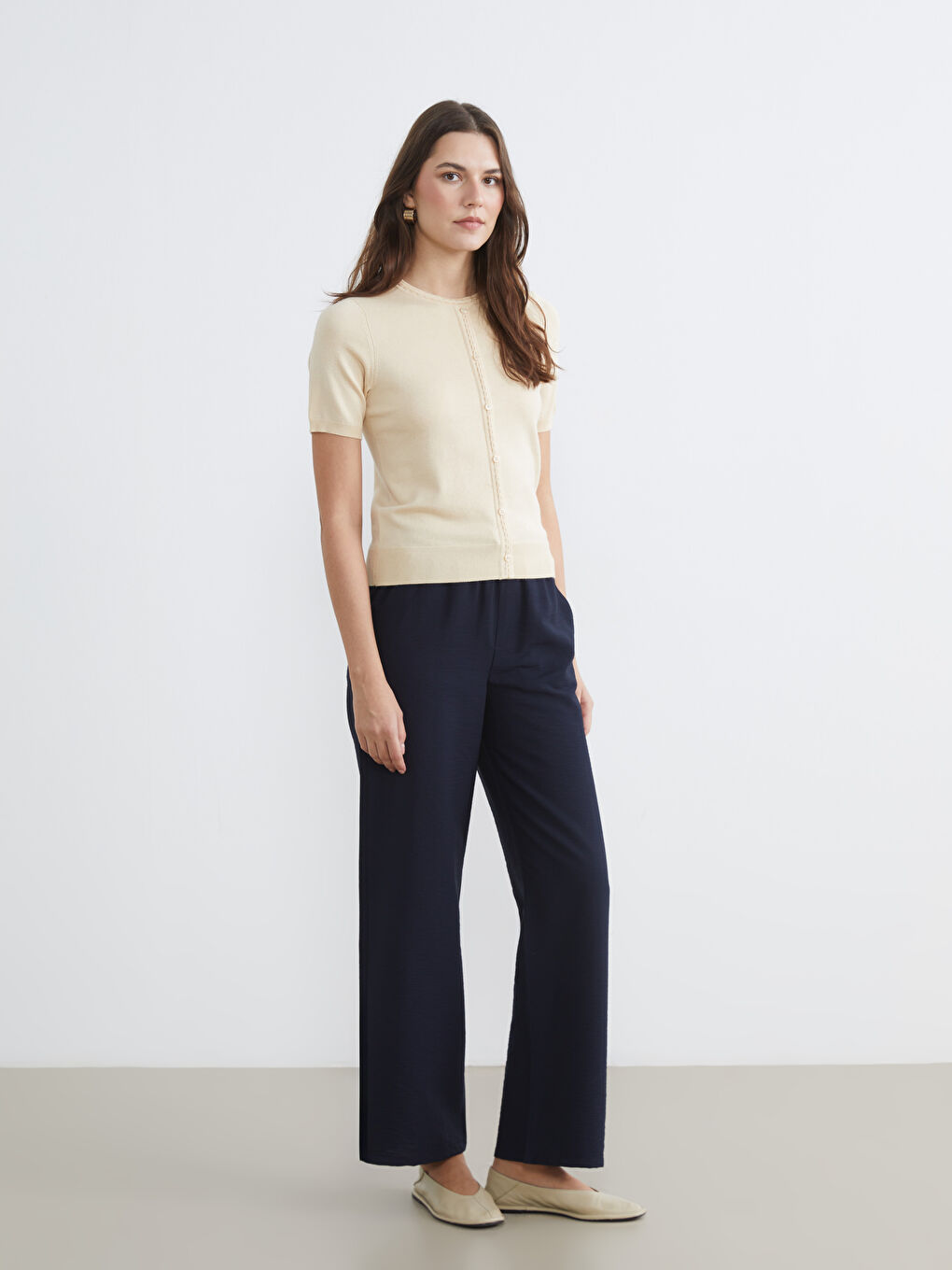 Crew Neck Short Sleeve Women's Knitwear Cardigan-1