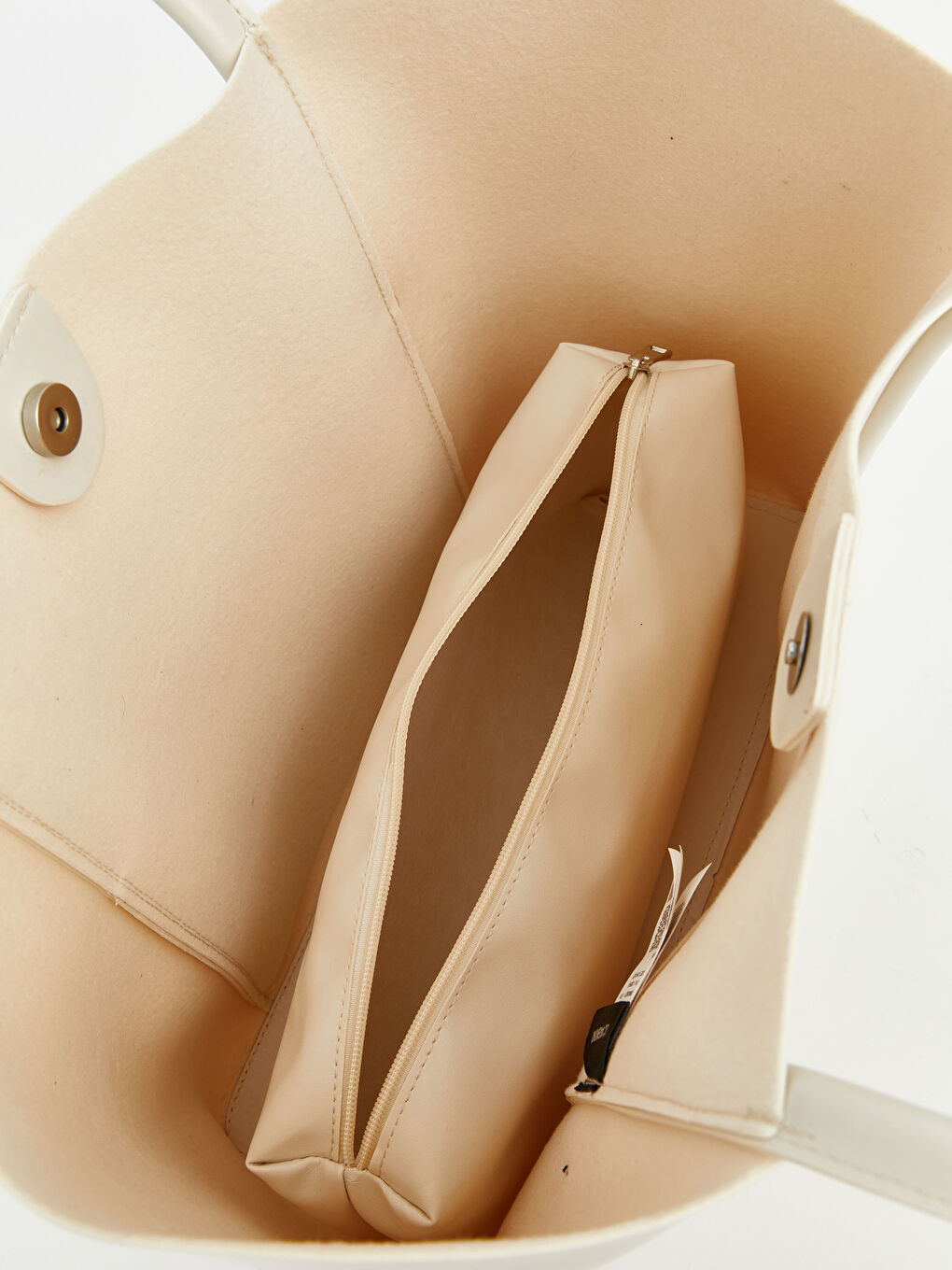 Bej Deri Görünümlü Kadın Omuz Çantası ve El Çantası-3