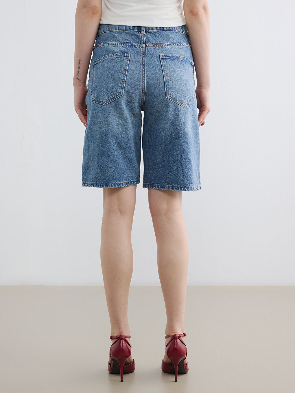 High Waisted Bermuda Fit Women's Denim Shorts-3