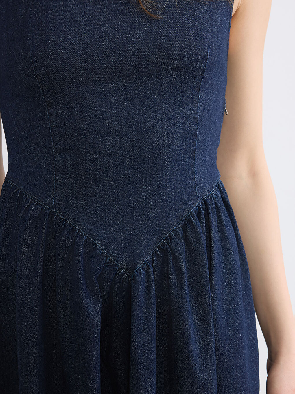 İndigo U Yaka Büzgülü Belden Oturtmalı Jean Elbise-2