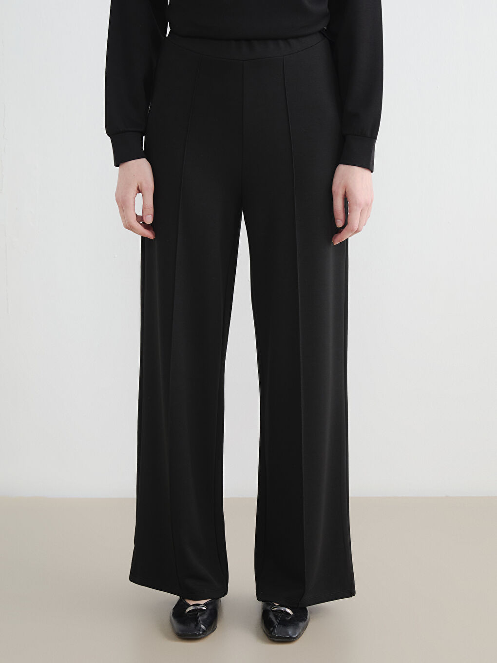 Siyah Beli Lastikli Kadın Eşofman Altı	-1