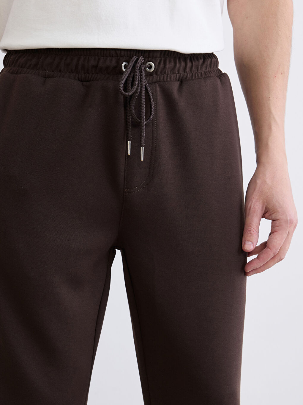 Kahverengi Standart Kalıp Soft Touch Erkek Eşofman Altı-2