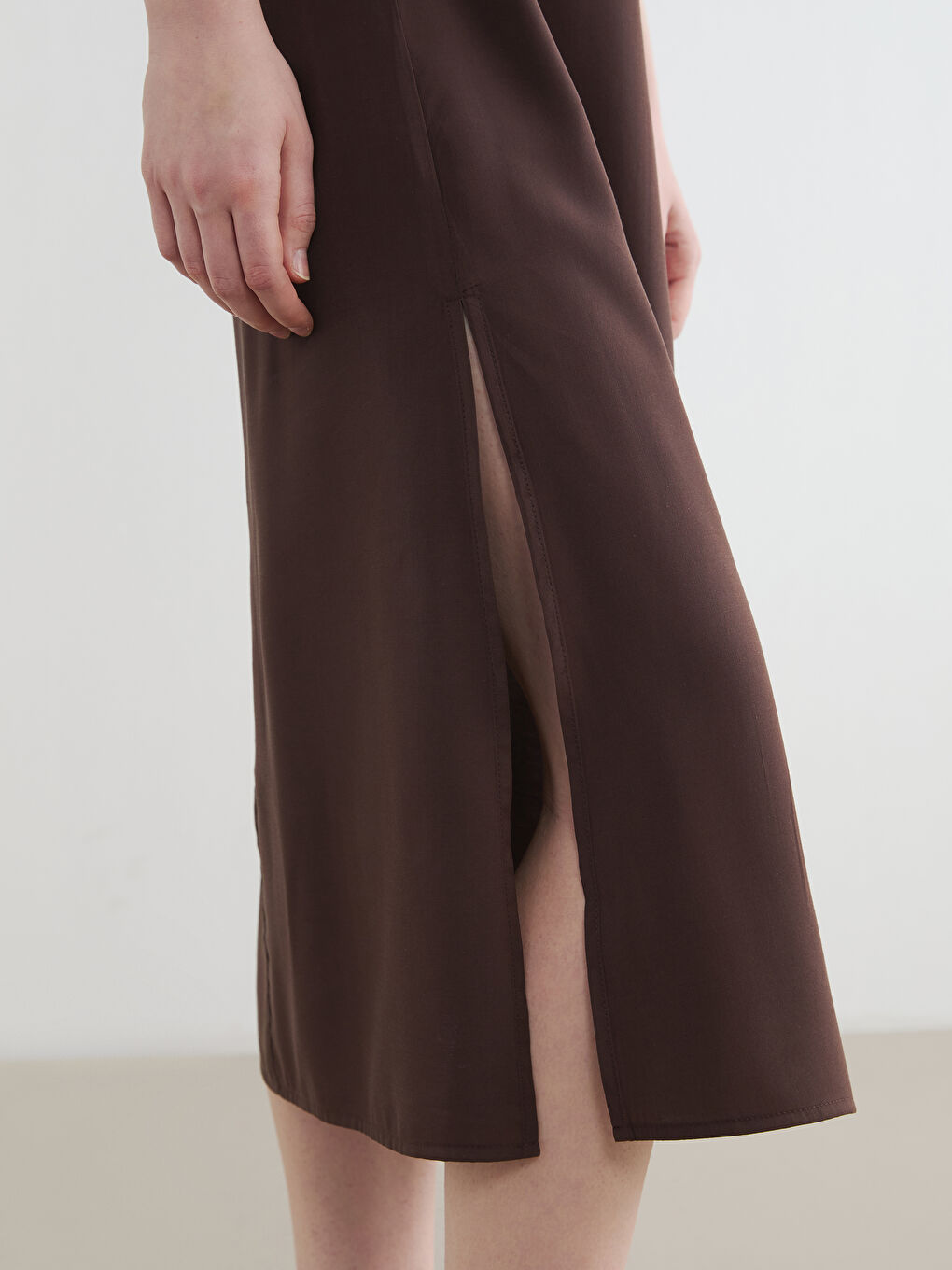Crew Neck Slit Detail Dress-2