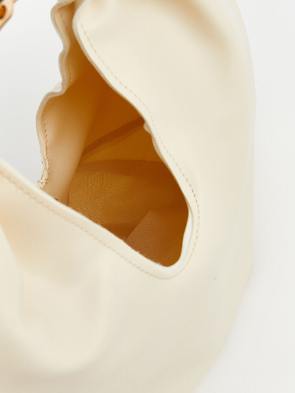 Ekru Metal Saplı Deri Görünümlü Kadın Omuz Çantası-3