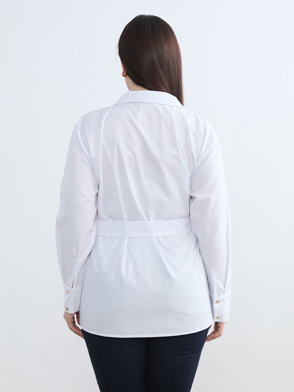 Beyaz Büyük Beden Gömlek Yaka Beli Kemerli Saten Bluz-3