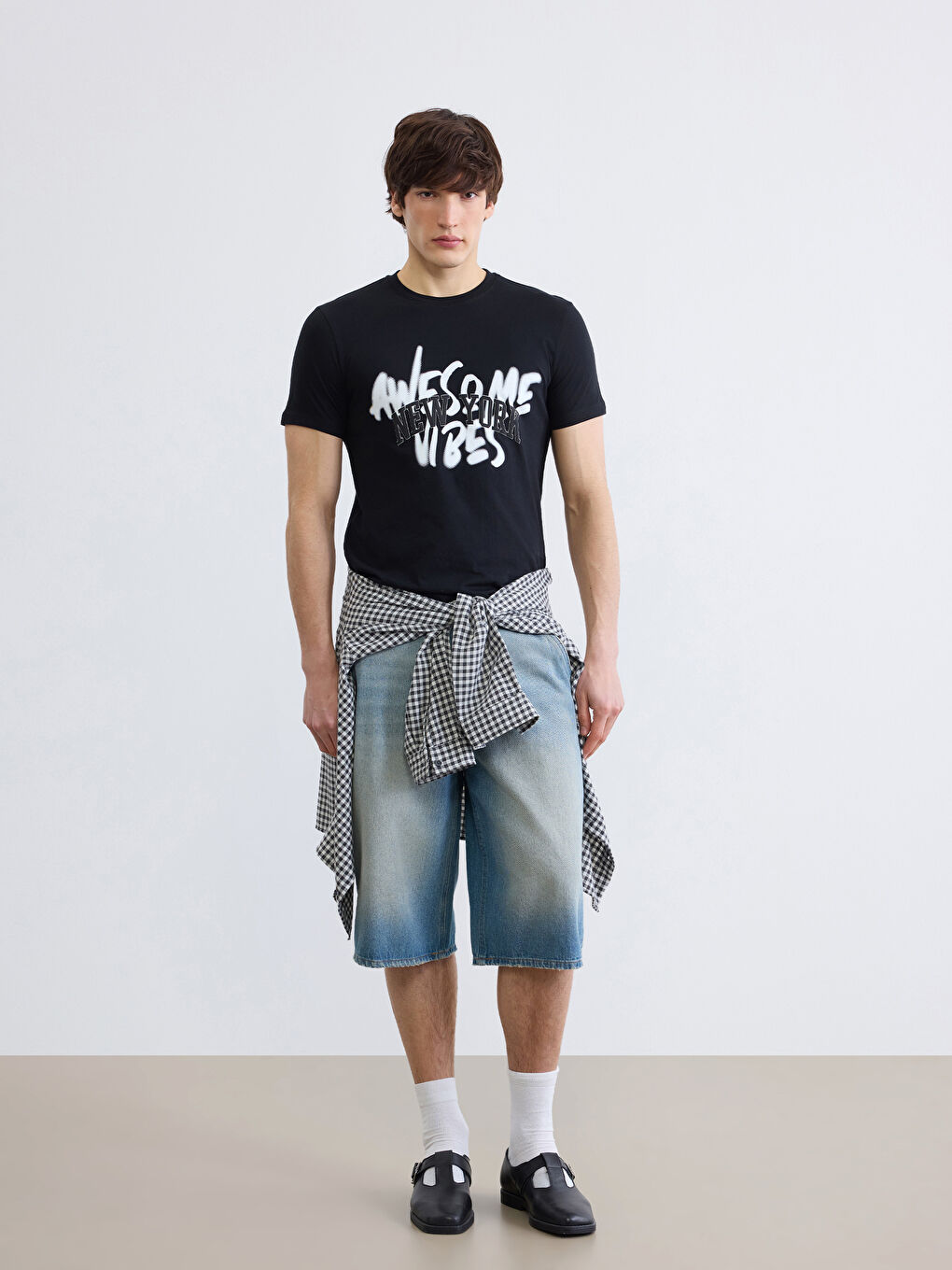 Siyah Bisiklet Yaka New York Baskılı Erkek Tişört-1