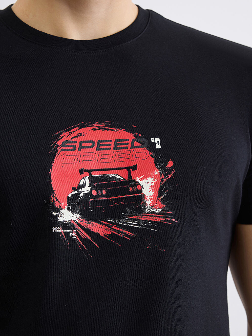 Siyah Baskılı Slim Fit Bisiklet Yaka Erkek Tişört-2