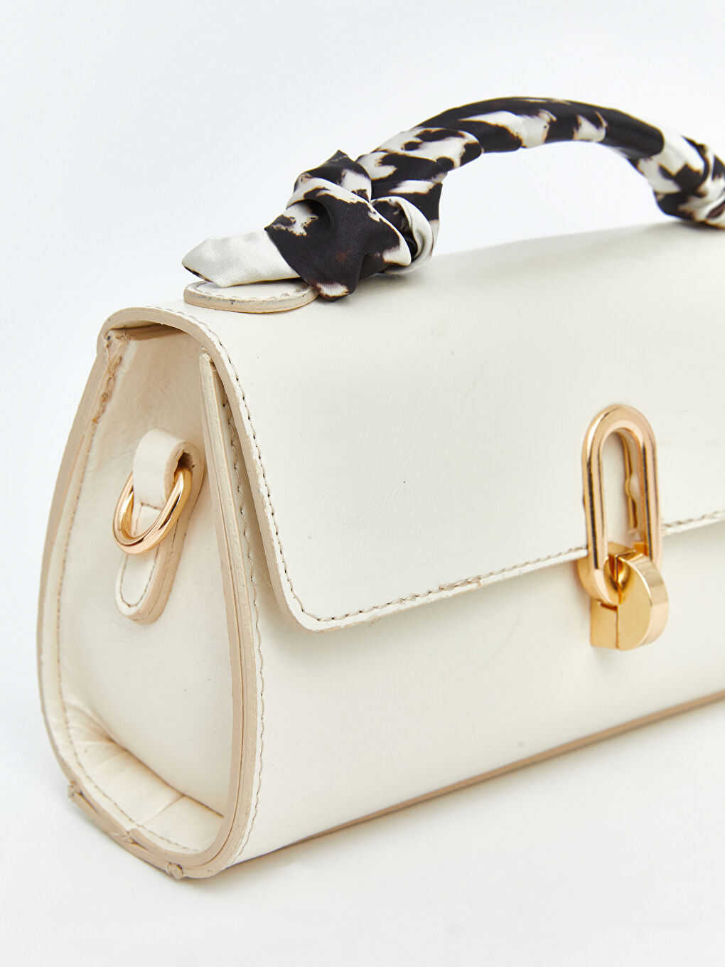 Bej Deri Görünümlü Fularlı Kadın Omuz Çantası-2