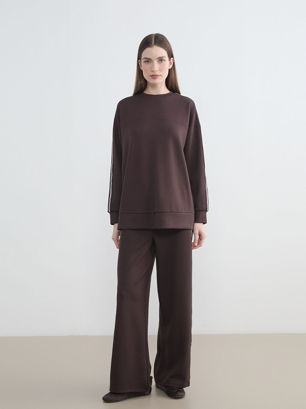 Kahverengi Bisiklet Yaka Oversize Kadın Sweatshirt Tunik-1