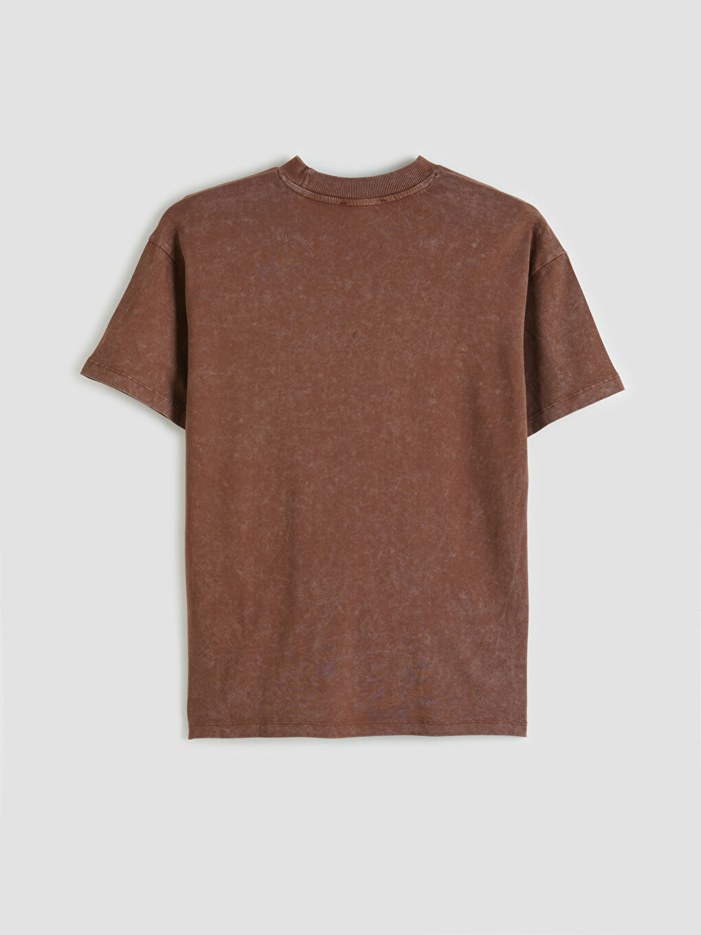 Kahverengi Bisiklet Yaka New York Baskılı Kadın Tişört	-1