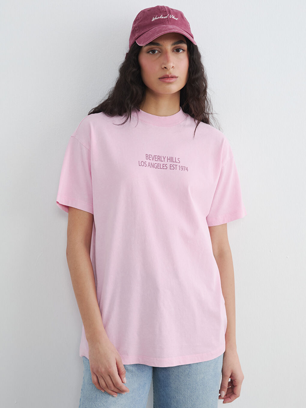 Pembe Bisiklet Yaka Baskılı Kadın Tişört