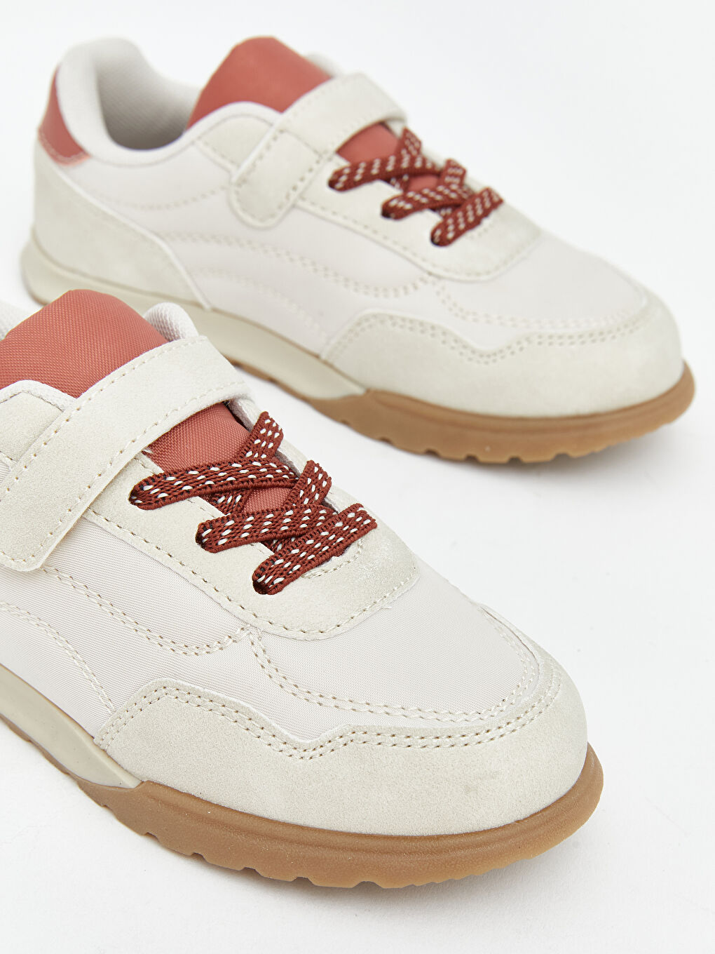 Bağcık ve Cırt Cırtlı Kız Bebek Spor Ayakkabı-2