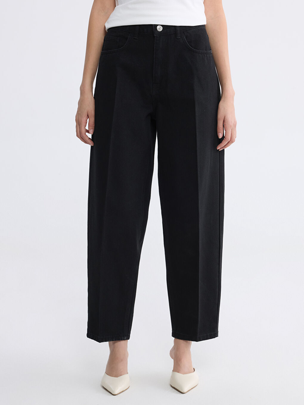 Siyah Yüksek Bel Barrel Fit Kadın Jean Pantolon-1