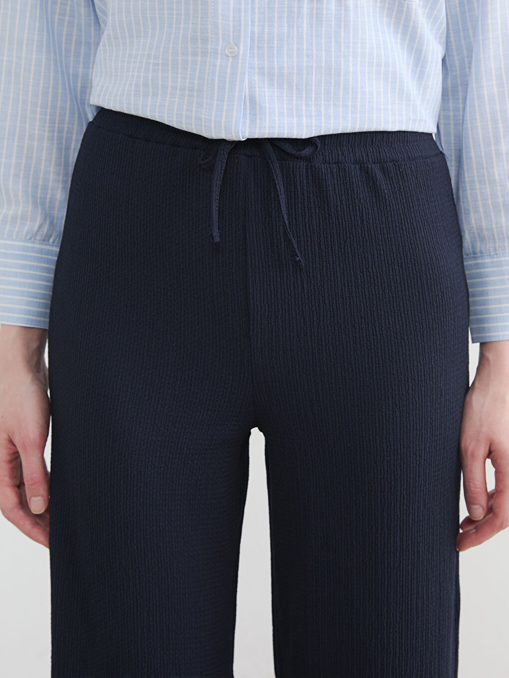 Pantalon texturé à taille élastiquée pour femme-2
