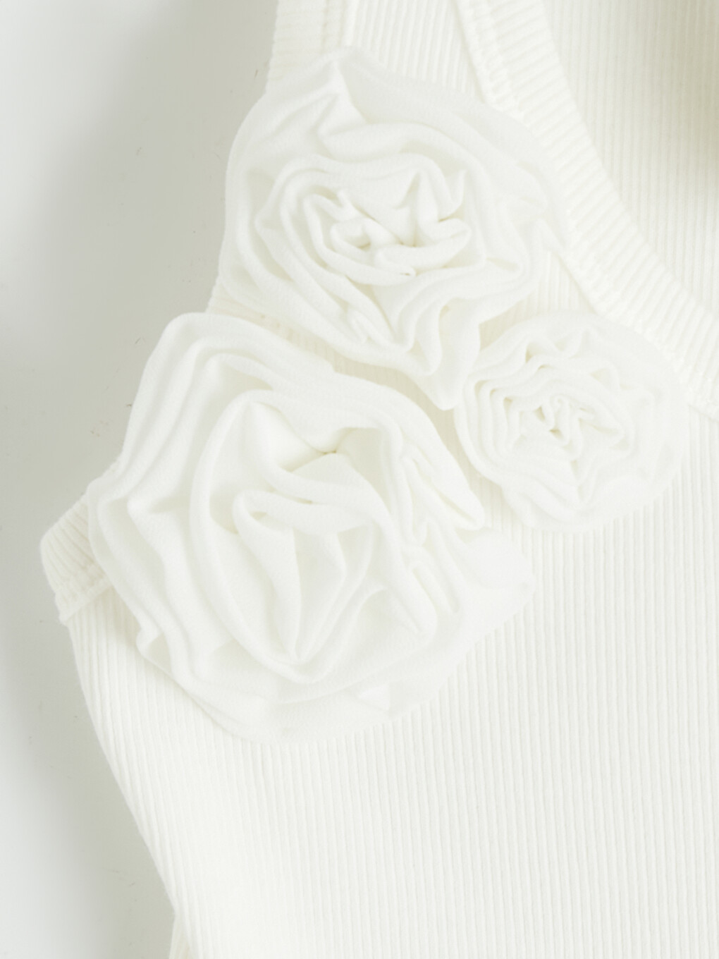 U-Ausschnitt Tanktop mit Blumenapplikation für Damen-6