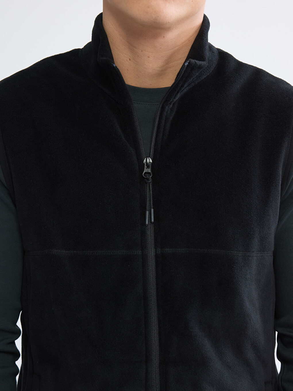 Siyah Standart Kalıp Dik Yaka Polar Yelek-2