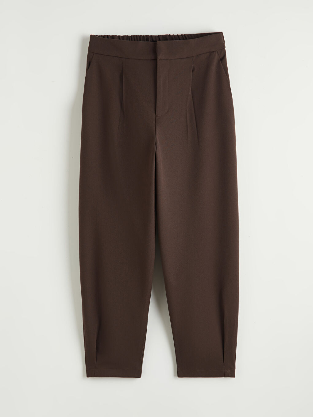 Kahverengi Beli Lastikli Kadın Pileli Kumaş Pantolon