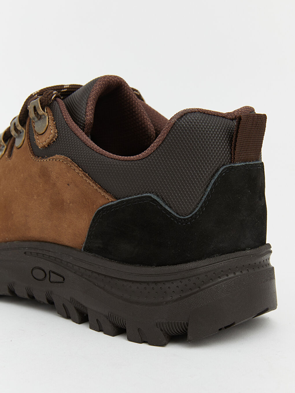 Bej Süet Görünümlü Erkek Bot-4