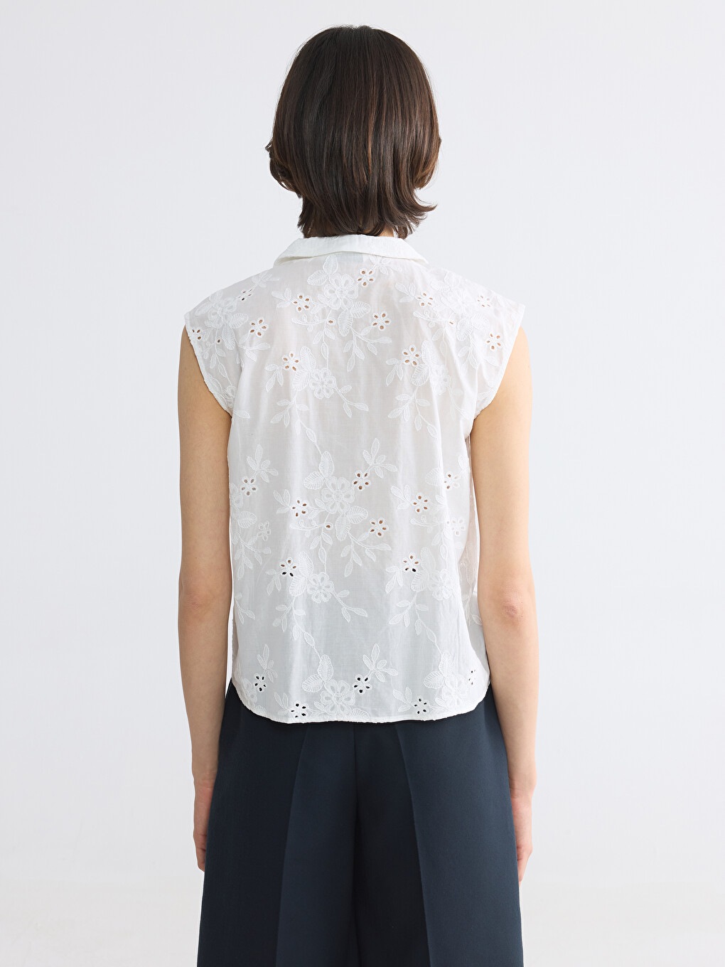 Broderie Women's Shirt-3