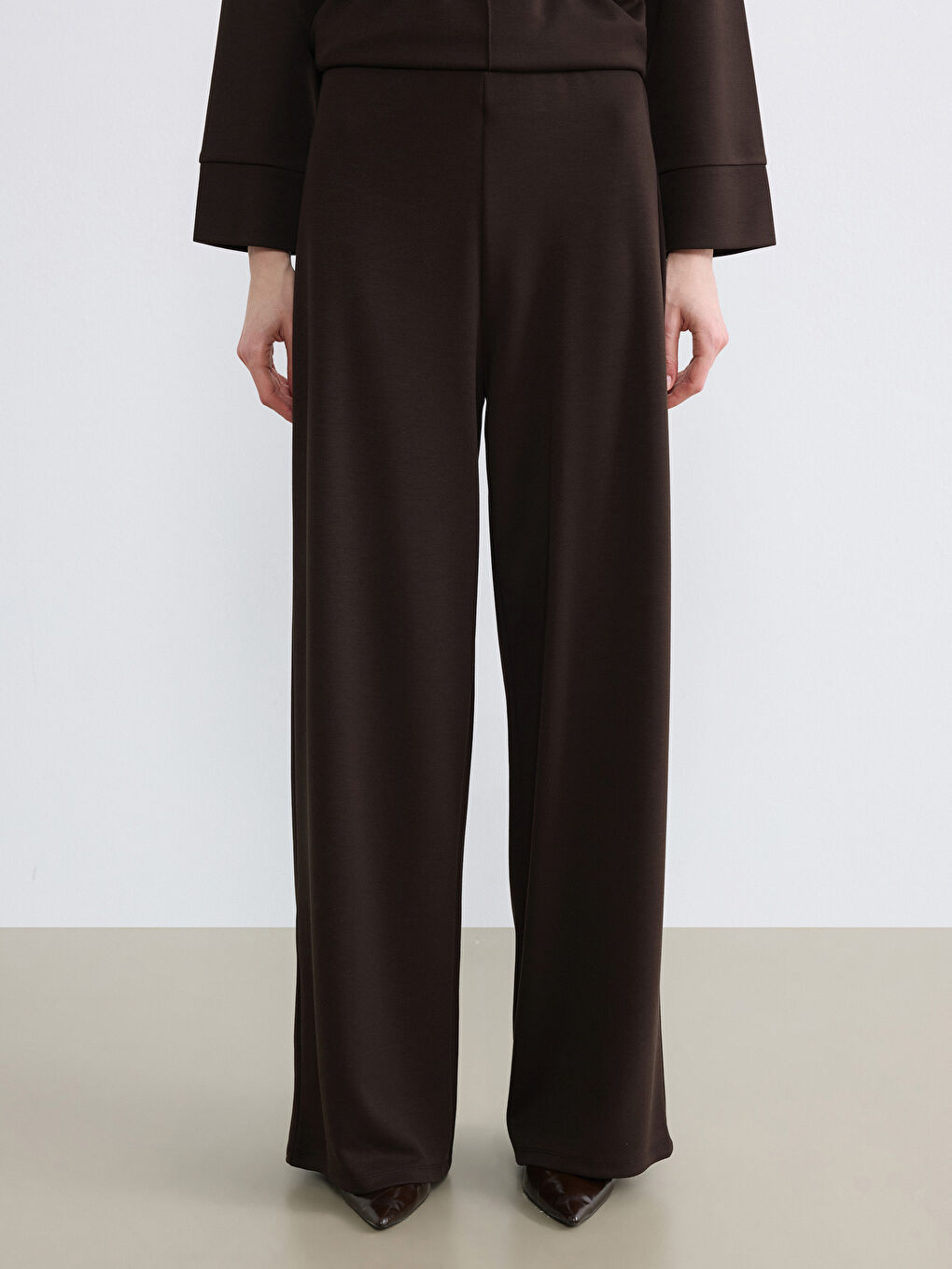 Kahverengi Beli Lastikli Soft Touch Kadın Eşofman Altı-1