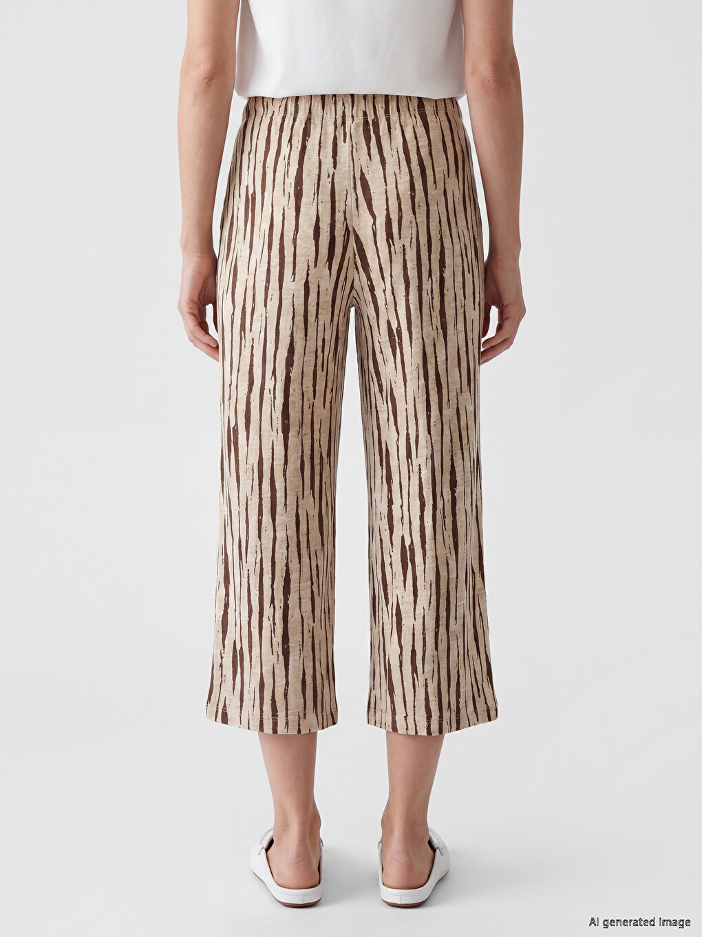 Elastic Waist Printed Women's Capri-3