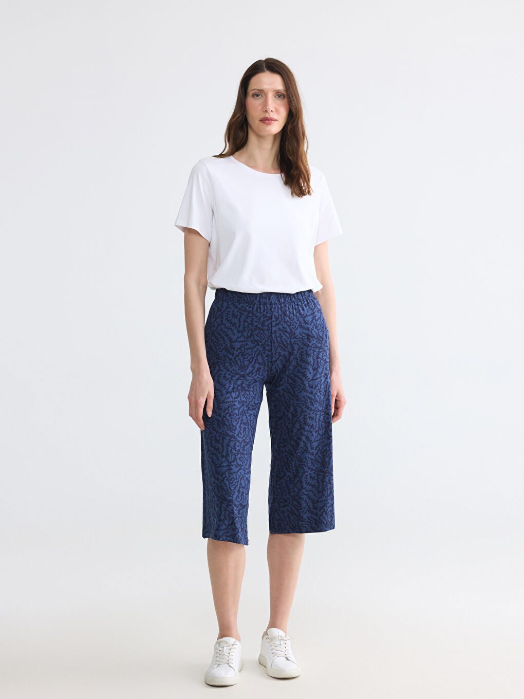 Elastic Waist Patterned Women's Capri