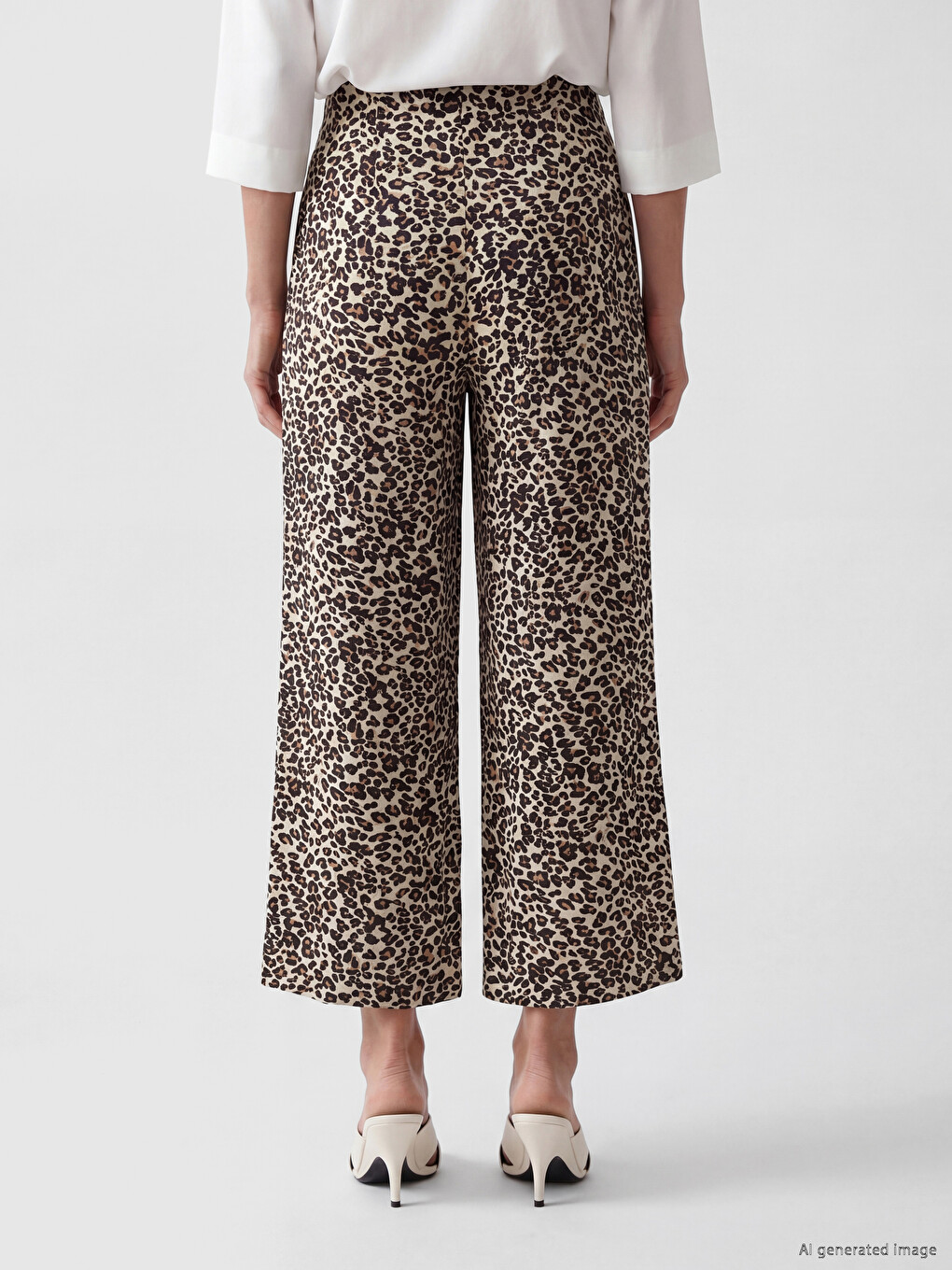 Pantaloni Capri cu Model cu Talie Elastică pentru Femei-3