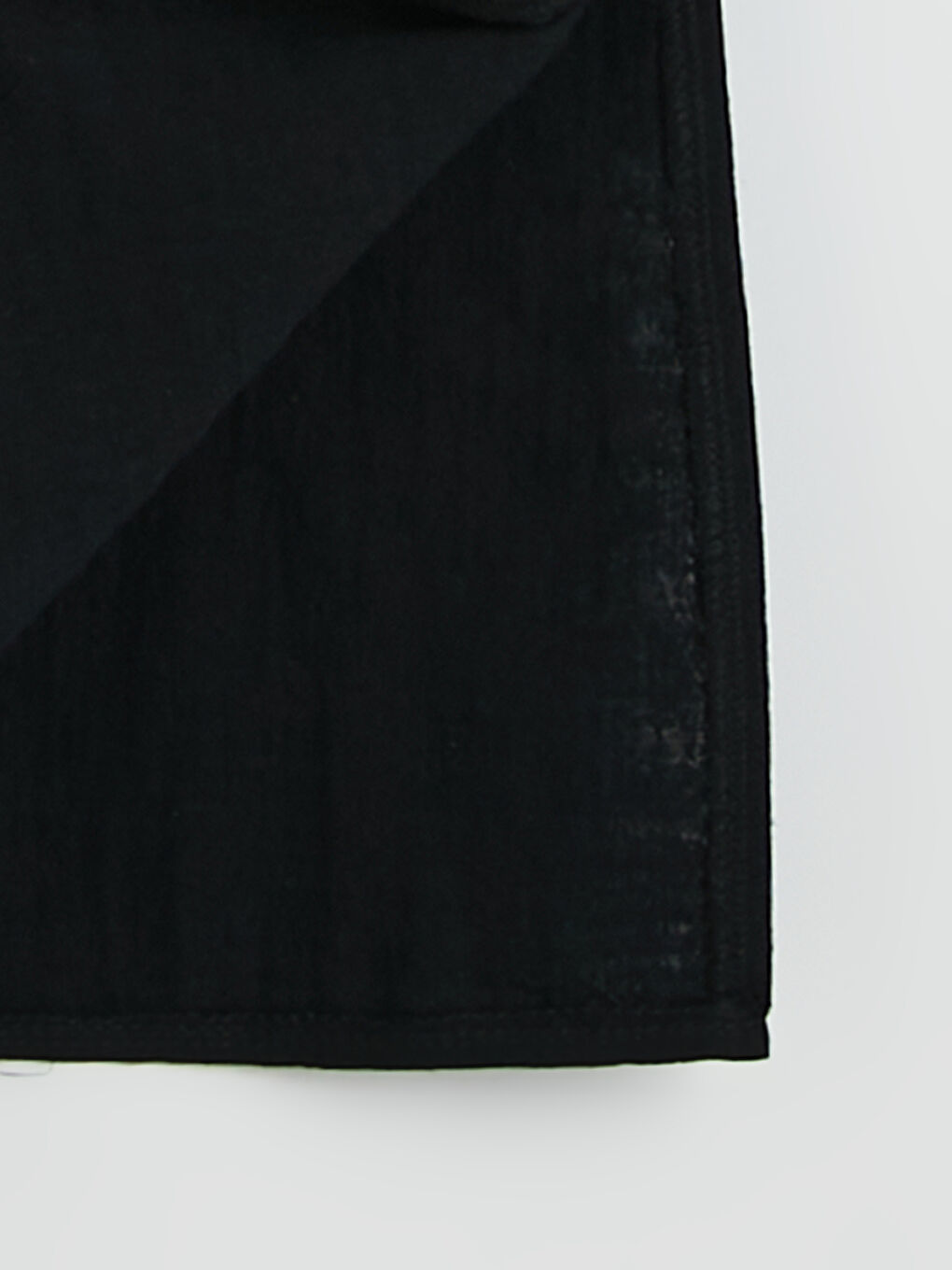 Siyah Polo Yaka Yırtmaçlı Elbise-5