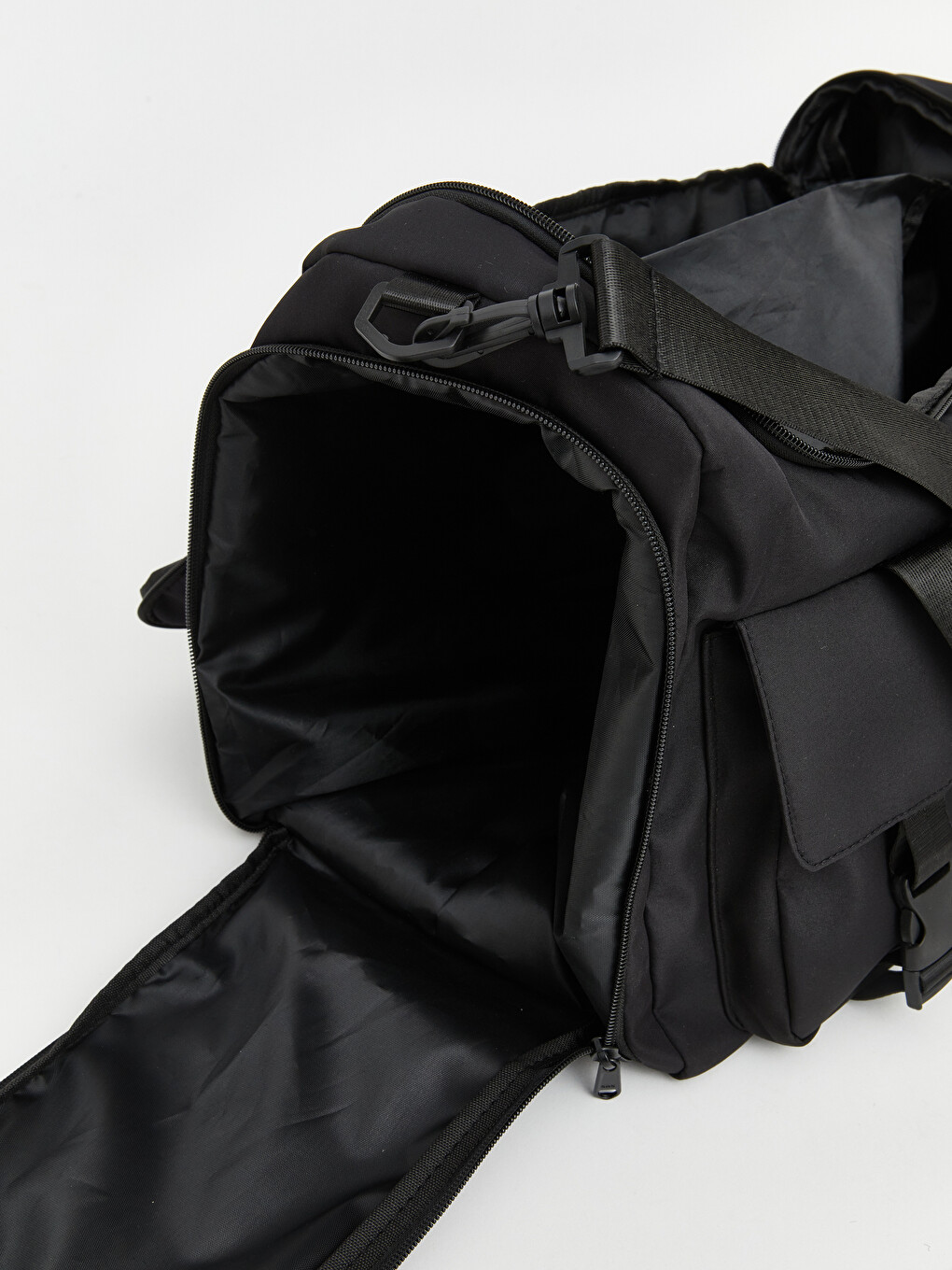 Multi-compartment Men's Travel Bag-4