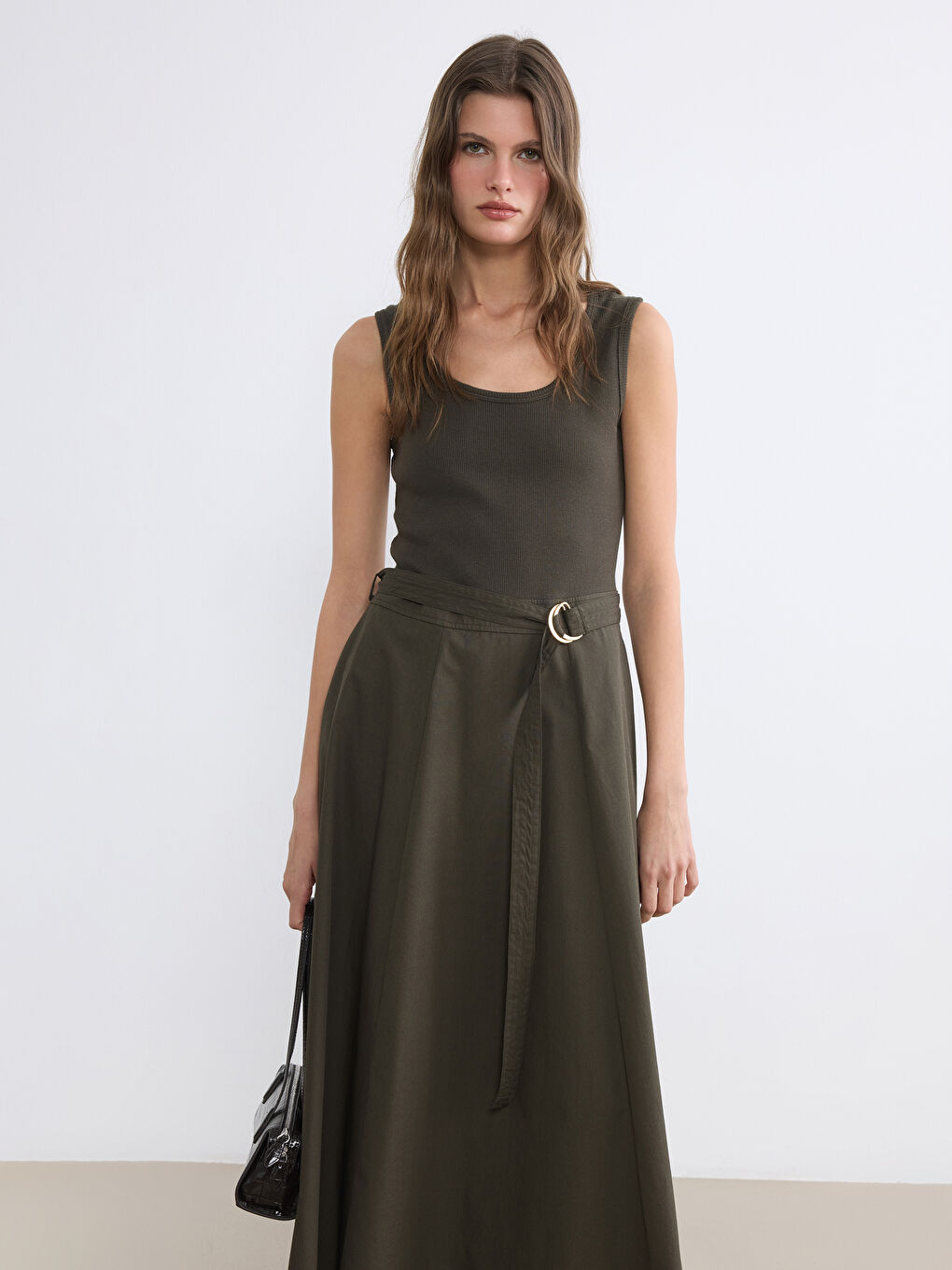 Haki Kemerli Belden Oturtmalı Elbise