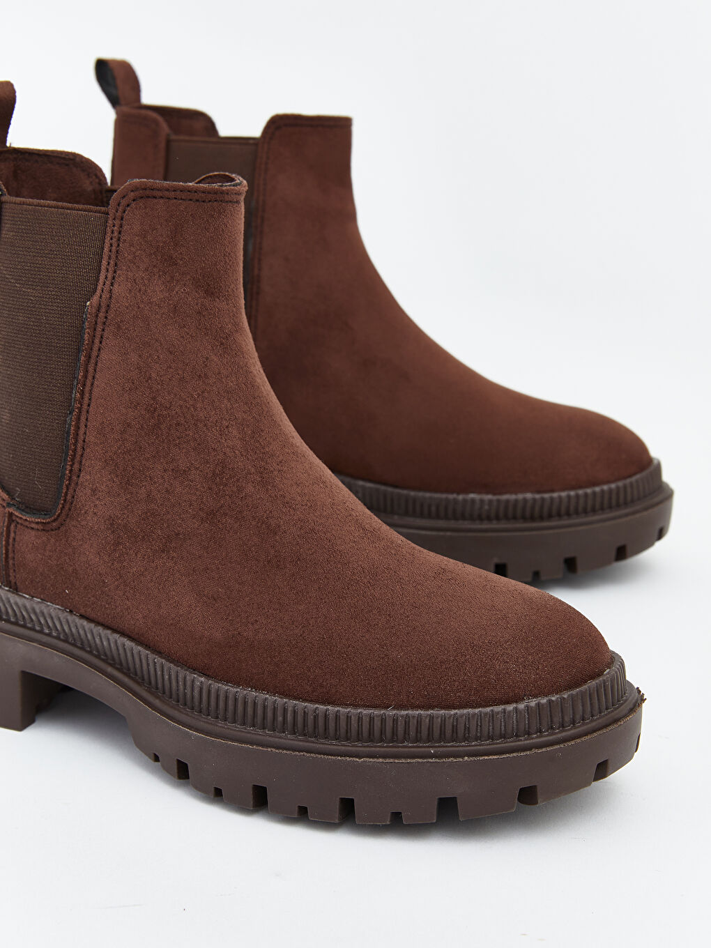 Kahverengi Süet Görünümlü Yanları Lastikli Kadın Bot-2