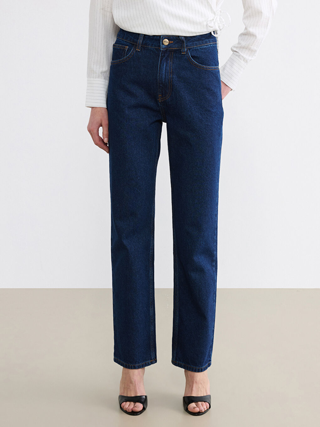 Lacivert Straight Fit Kadın Jean Pantolon-1