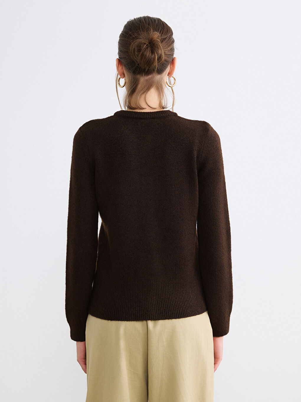 Women's Crewneck Knit Cardigan-3