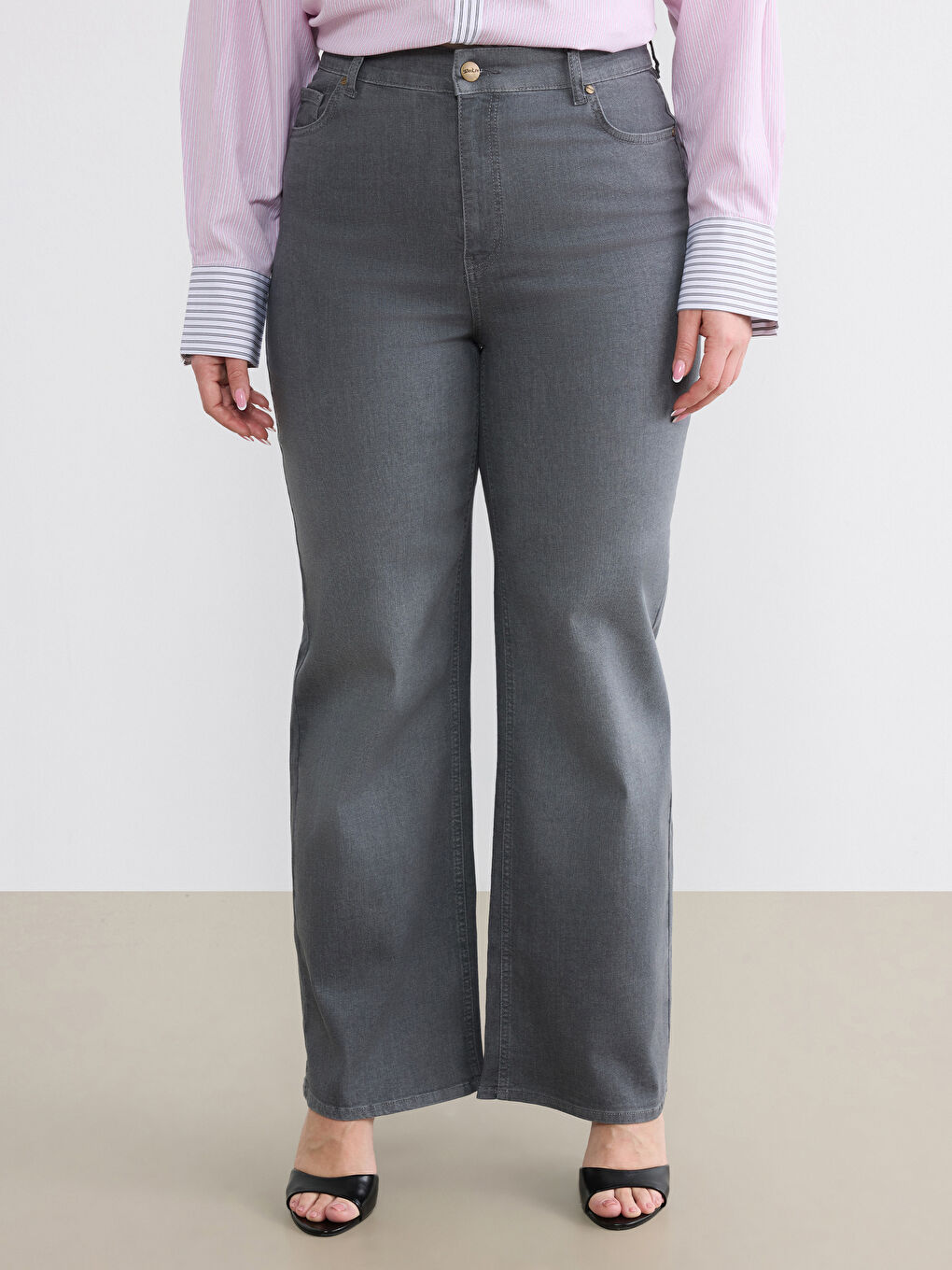 Gri Büyük Beden  Wideleg Kadın Jean Pantolon-1