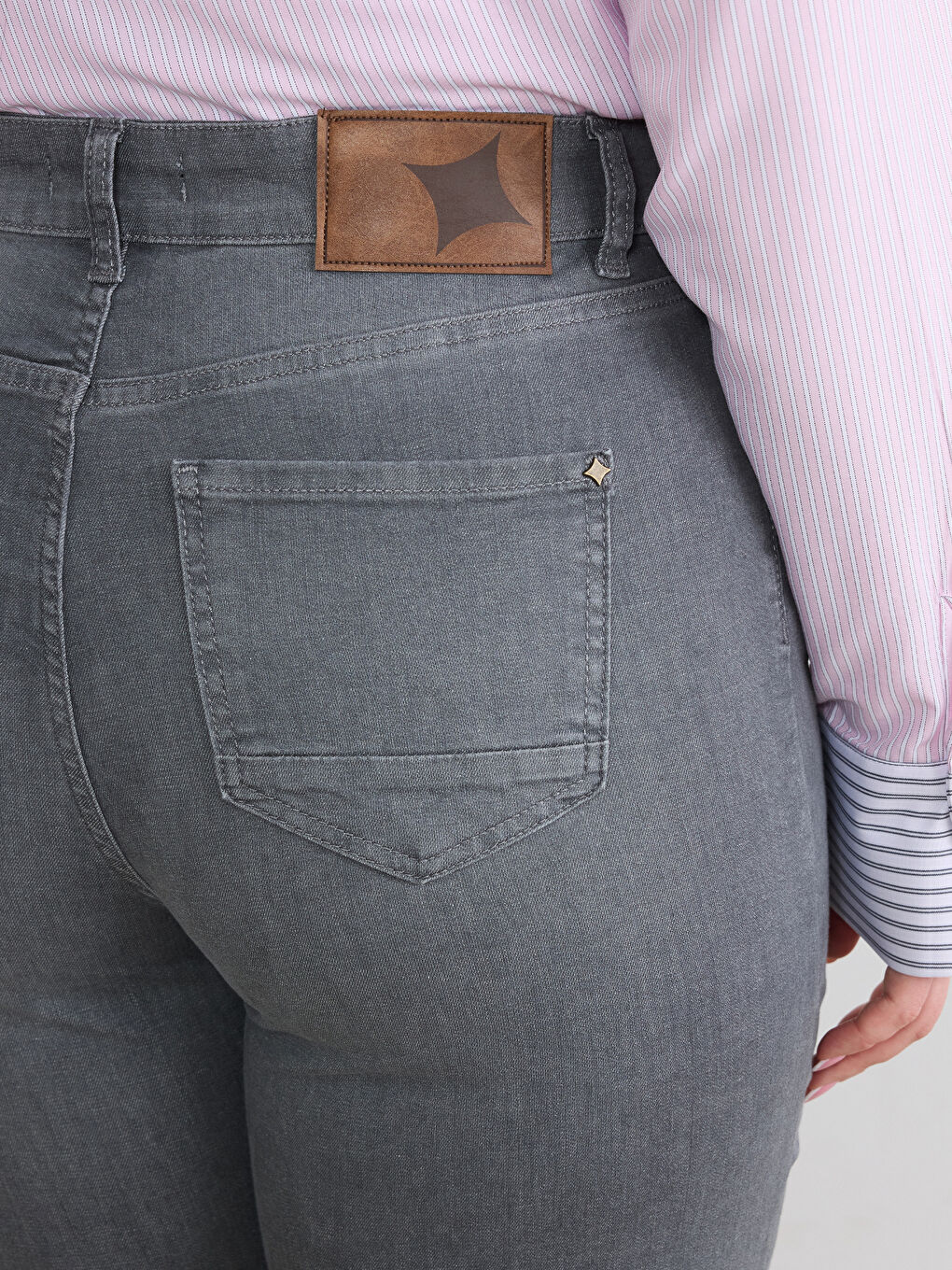 Gri Büyük Beden  Wideleg Kadın Jean Pantolon-2